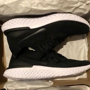 Nike epic react flyknit 2 black